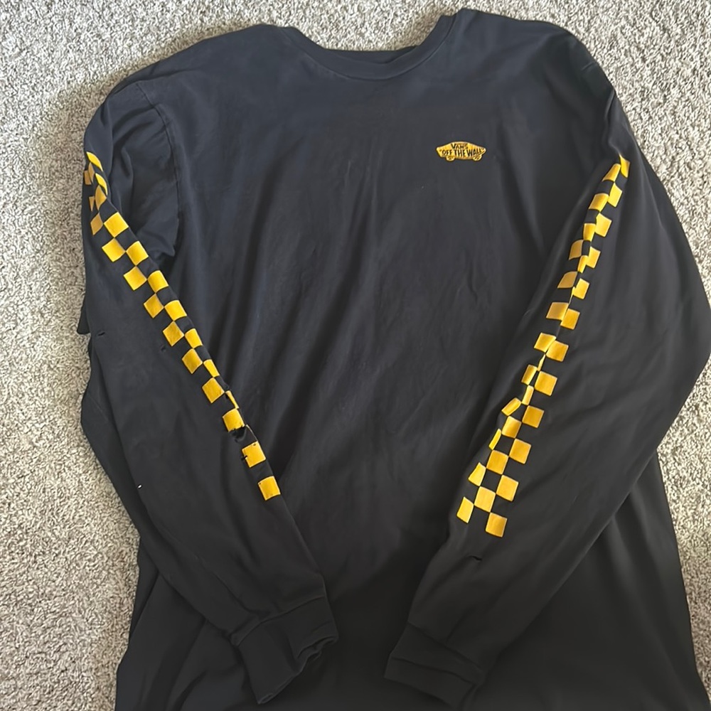 Large men’s long sleeve, vans